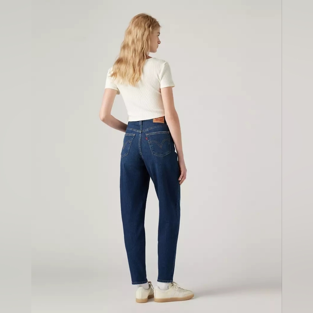 Levi’s High Waisted Mom Jeans Dark Wash Tapered Leg Size 28 - Picture 2 of 6